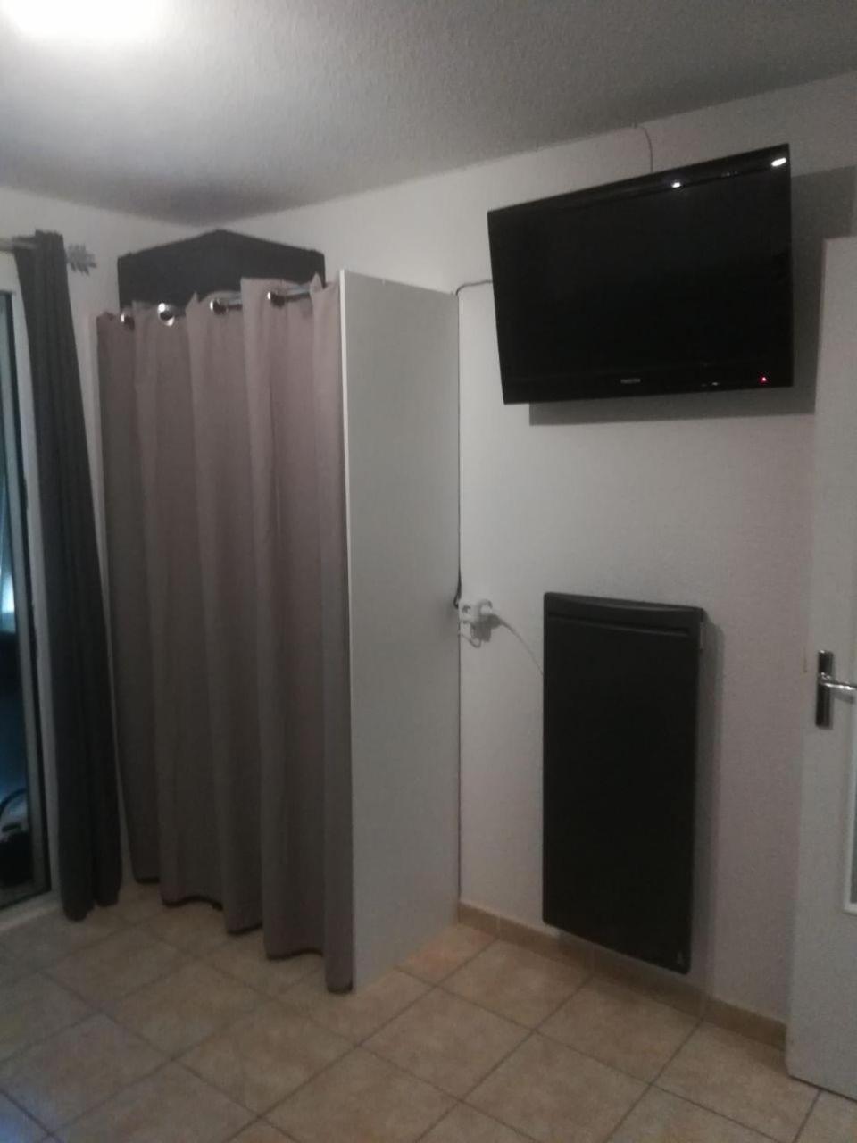 Studio B Front De Mer Сен-Рафаэль Экстерьер фото